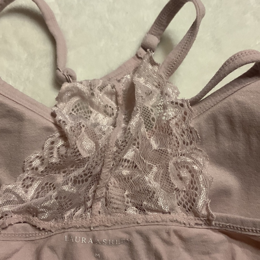 Sport bras - Picture 6 of 6